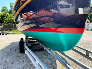 Tapa's Knot Working 71 2019 new bottom paint and boot stripe