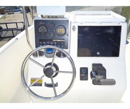 Scout 175 Sportfish 17 97235971_20191001095229957_1_LARGE