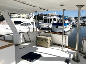 Knotned 13 hard top sun deck