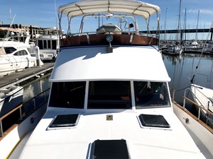 Knotned 8 1986 Sea Ranger foredeck