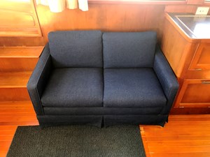 Knotned 36 Settee and convertible sofa sleeps 2