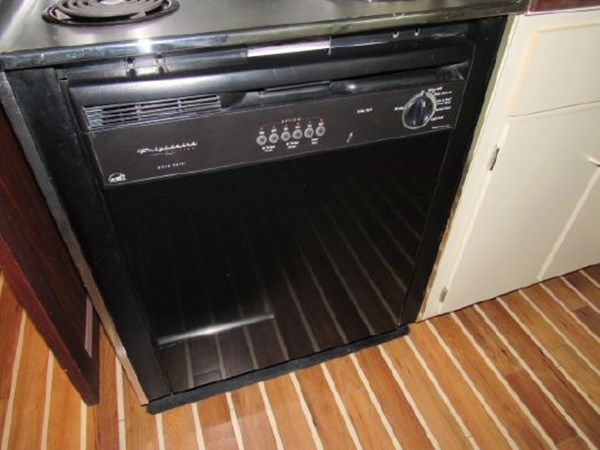 7260822_20191027053722073_1_XLARGE