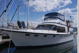 Mariposa 32 4