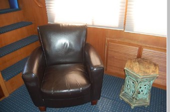 Mariposa 48 10