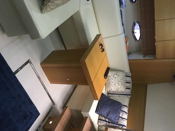 48-2013-Sunseeker-Portofino-16