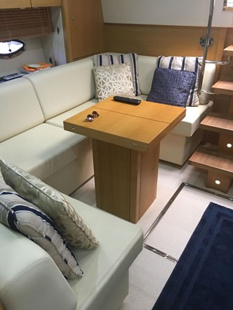 48-2013-Sunseeker-Portofino-31