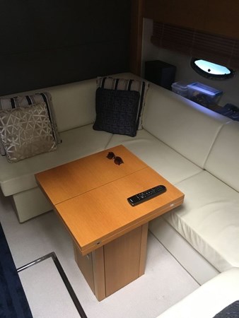 48-2013-Sunseeker-Portofino-13