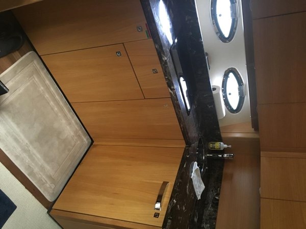 48-2013-Sunseeker-Portofino-15