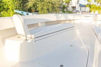 REEL SKETCHY 4 Bow Seating Port