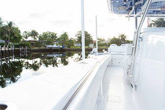 REEL SKETCHY 11 Wide Gunnels and Walk Around