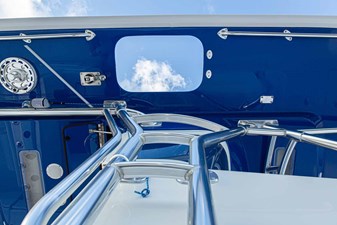REEL SKETCHY 26 Ladder and Access Hatch