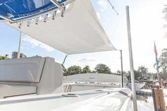 REEL SKETCHY 58 Aft Shade