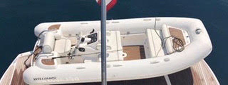 80-2012-Sunseeker-Yacht-14