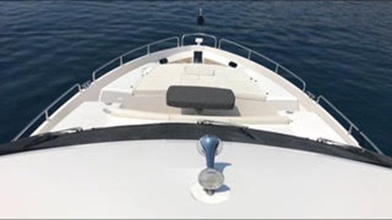 80-2012-Sunseeker-Yacht-12