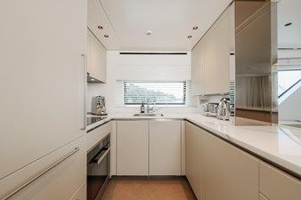 Sanlorenzo SX76 16 