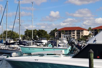 Cajun Queen 52 Tender