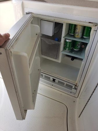 42-2002-Maxum-4200-SCR-16