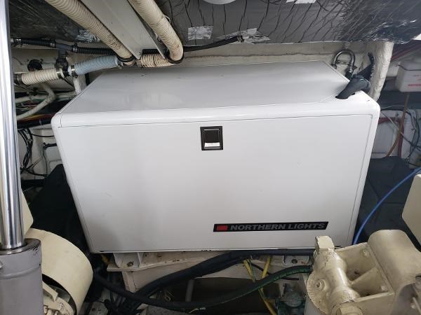 42-2002-Maxum-4200-SCR-37