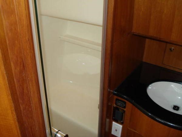 45-2005-Ocean-Alexander-Motor-13