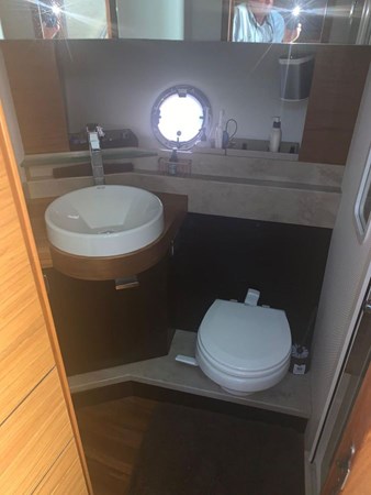 39-2017-Tiara-Motor-Yacht-14