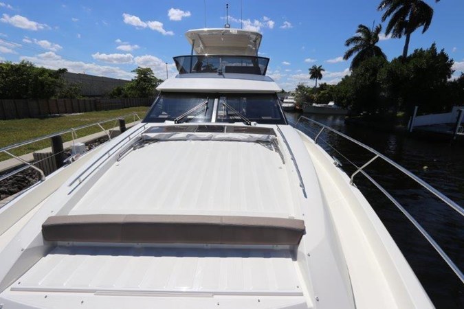 68-2017-Prestige-Motoryacht-26