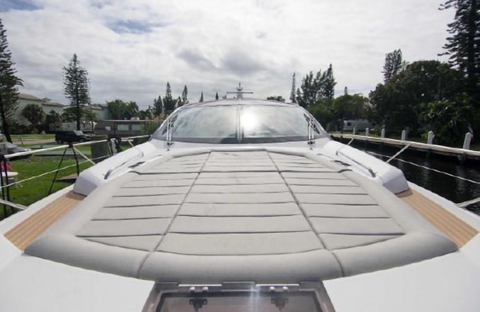 75_2018 68ft Sunseeker Predator