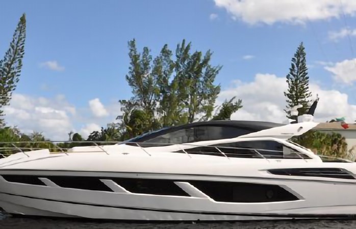 79_2018 68ft Sunseeker Predator