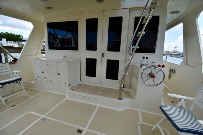 62-2000-Offshore-Yachts-Pilot-House-25