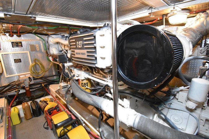 62-2000-Offshore-Yachts-Pilot-House-50