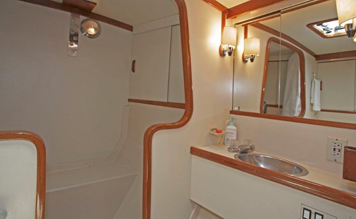 60-1985-Gulfstar-MKII-15