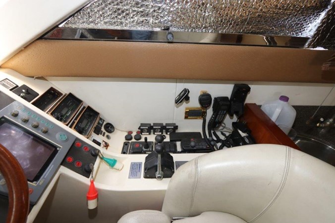 14_1996 59ft Fairline Squadron 59