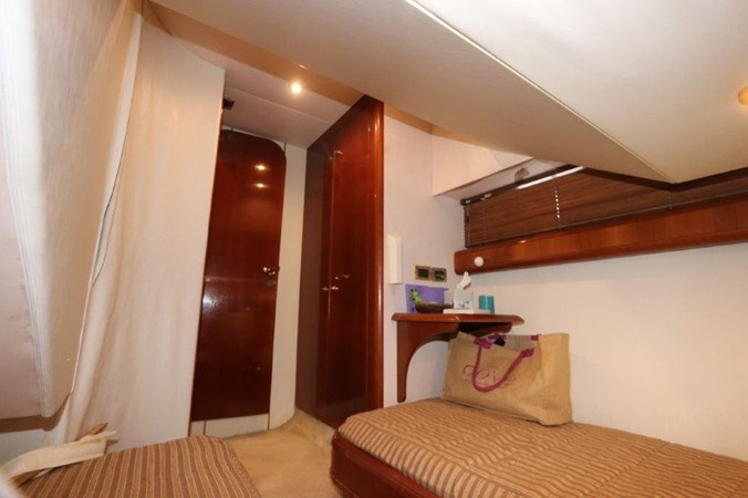 24_1996 59ft Fairline Squadron 59