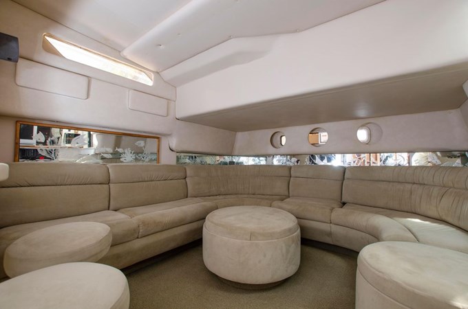 50-1993-Sea-Ray-Sundancer-14