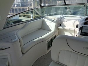 Monterey 302 Cruiser 16 14