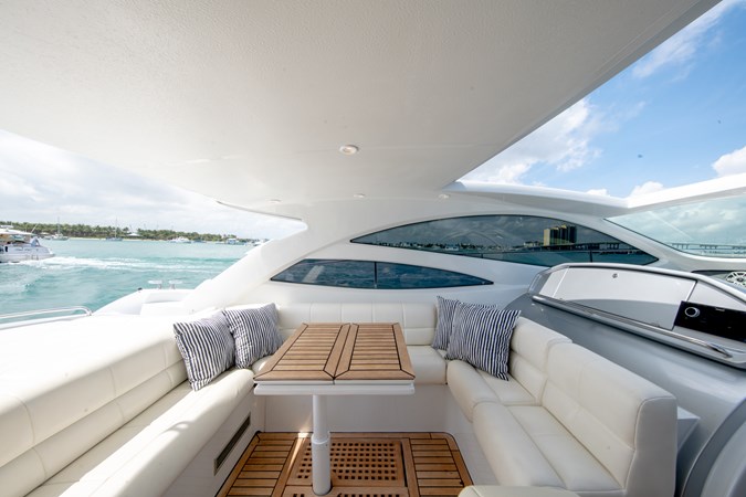 19_2004 50ft Pershing Express