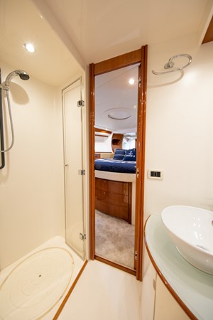 34_2004 50ft Pershing Express