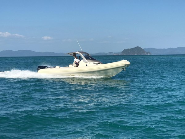 9. SACS Strider 11  2019 (Limo) - Exterior