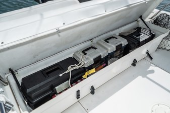 Boston Whaler 220 Dauntless 14 