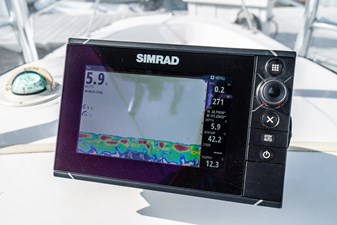Boston Whaler 220 Dauntless 26 