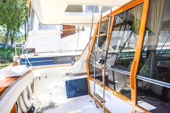 45 1991 Bayliner 4588 MY 1 2
