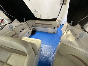 2005 Chaparral 270 Signature 3 4