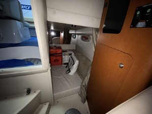 2005 Chaparral 270 Signature 12 13