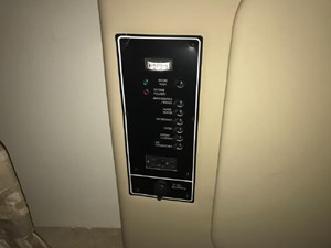 2005 Rinker Fiesta Vee 250 14 15