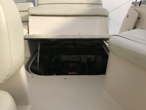 2005 Rinker Fiesta Vee 250 16 17