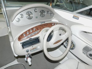 2000 Maxum 1900 SR 13 14