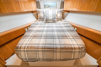 Bone Breaker 21 2002 Hatteras 65 BONE BREAKER-40