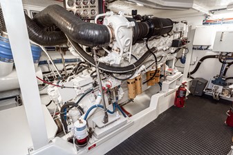 Bone Breaker 46 2002 Hatteras 65 BONE BREAKER-54