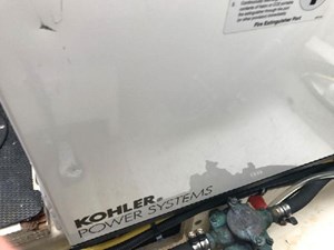 2009 Chaparral 290 Signature 10 11