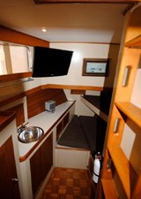 Grand Banks 48ft Classic Motor Yacht 19 Forward Stateroom 2