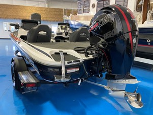 Tracker Nitro Z18 8 IMG_1658